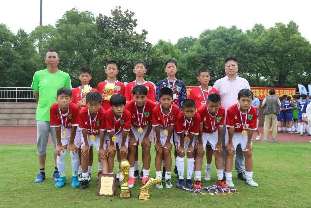 曼城18岁边锋或迎机会 马雷斯卡公开称其为理想人选